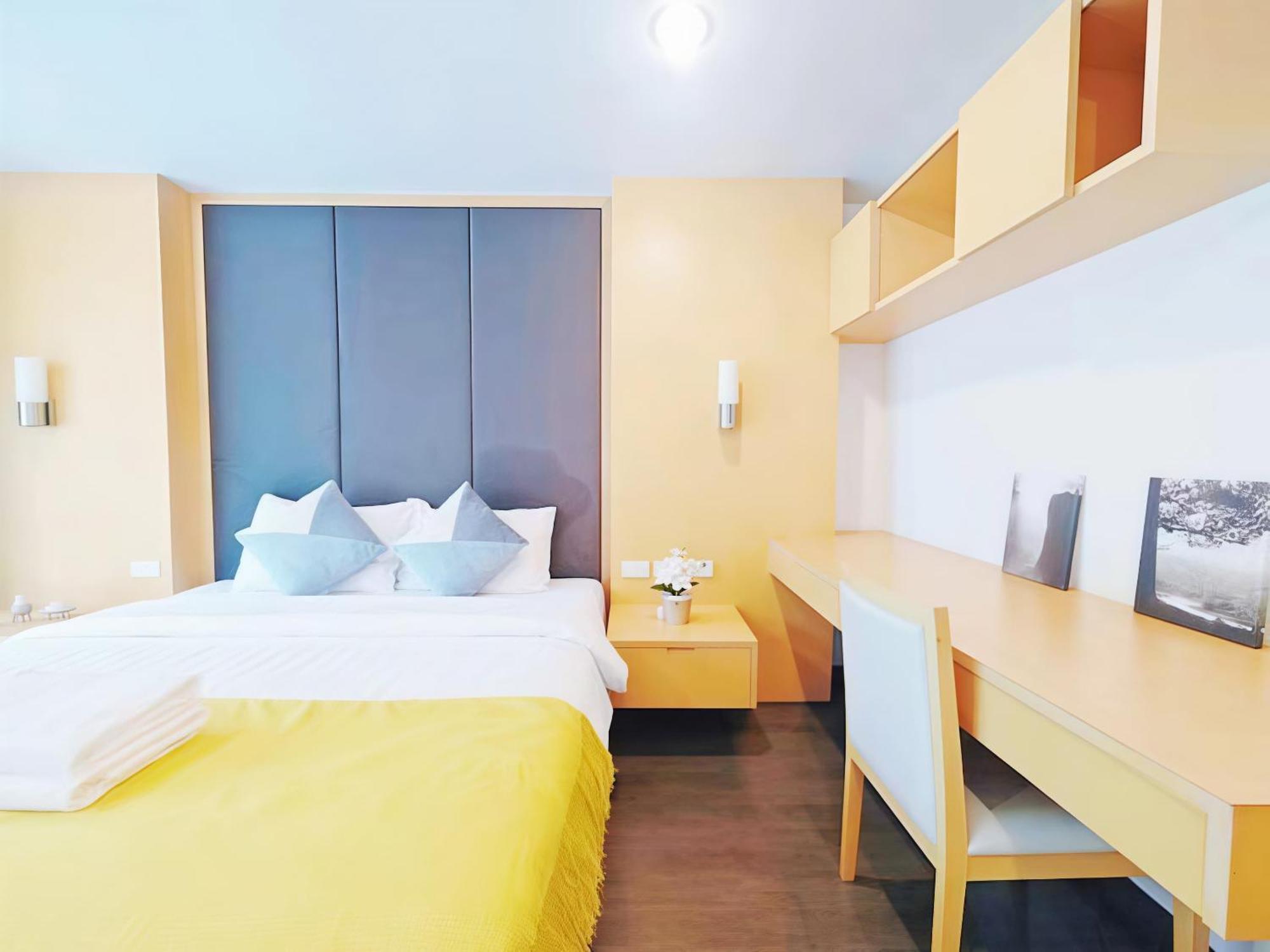 Two-Bedroom Superior Apartment